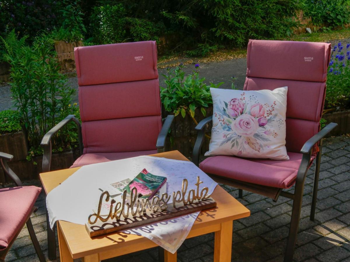Herberge Zur Rose Brotterode Exteriör bild