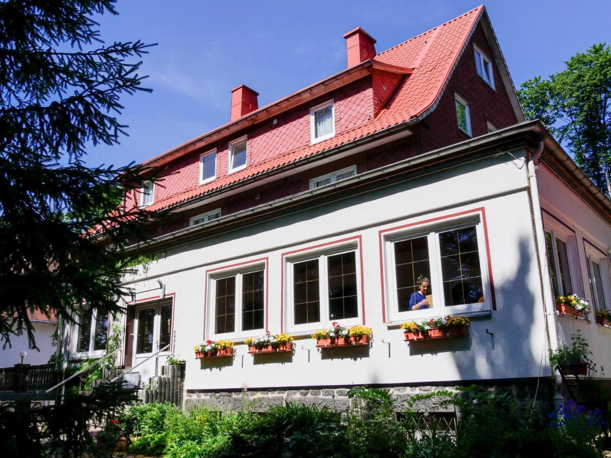 Herberge Zur Rose Brotterode Exteriör bild
