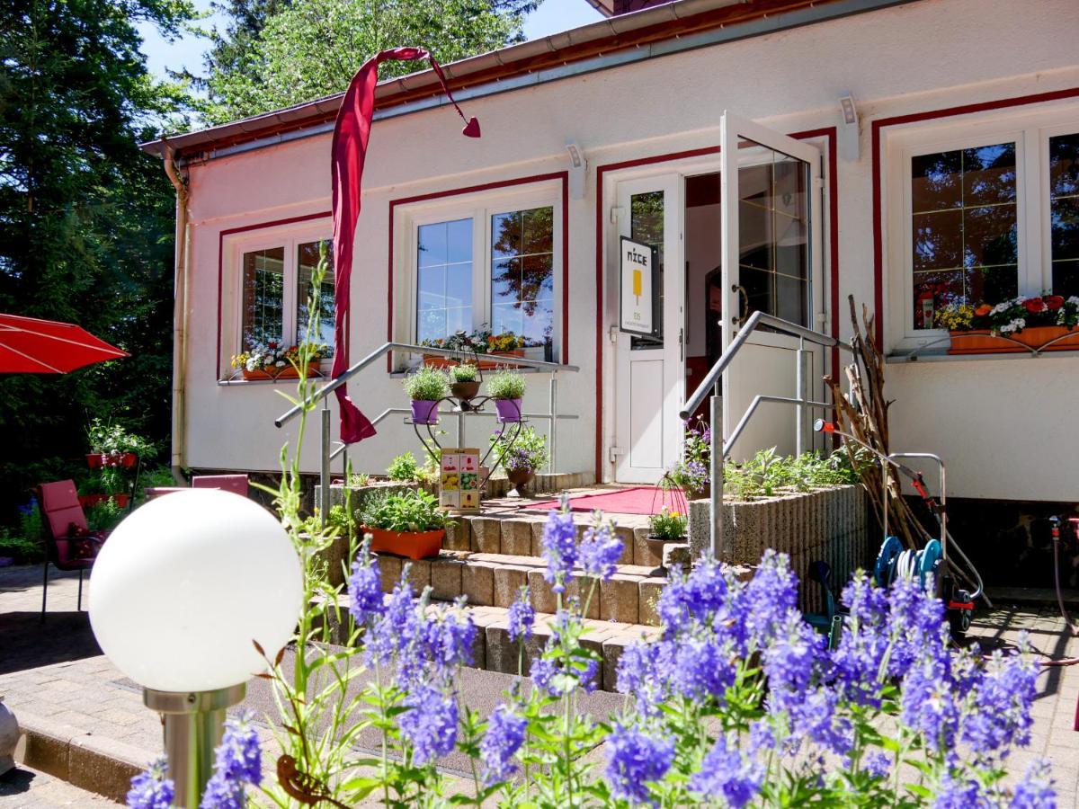 Herberge Zur Rose Brotterode Exteriör bild